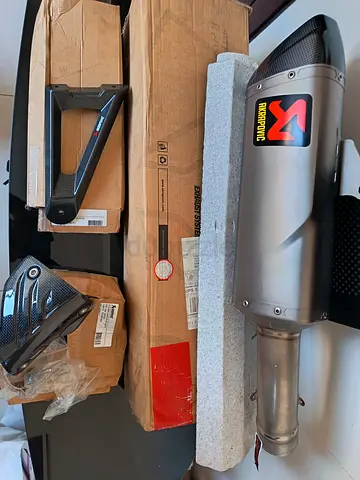 Akrapovic Evolution Titanium bmw
S1000 RR 2019 up