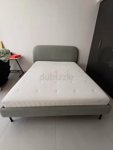 Modern Bed Frame with Mattress