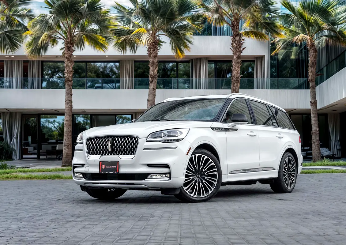 Lincoln Aviator 2023 — photo 1 of 15