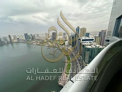3 غرف وصالة0 5 حمامات مساحة: 2,450 قدم مربع عدد 2 بلكونة المميزات: موقف سيارات مجاني تكييف مركزي تفاصيل الإيجار: السعر السنوي: 90,000 درهم التأمين: 5%