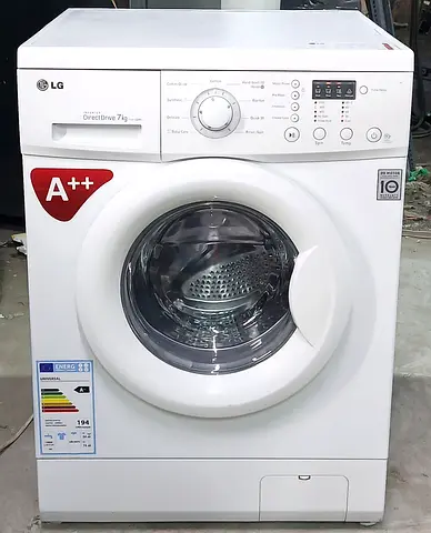 7kg LG Direct drive DD motor Digital inviter full automatic good condition Good working