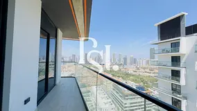 HIGH FLOOR |CORNER UNIT | L-SHAPE BALCONY