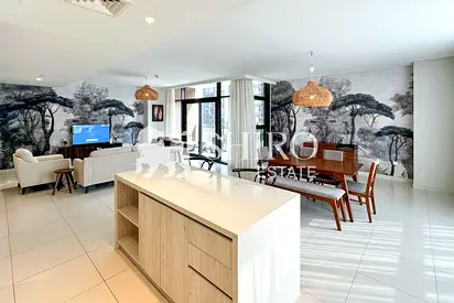 CORNER UNIT | FULLY FURNISHED | BRIGHT | WELL KEPT