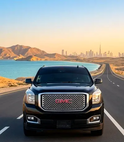 GMC YUKON DENALI MODEL 2015 - Geniune Condition