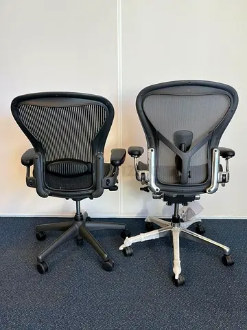 Herman Miller Remastered Size C fully loaded version with Chrome base