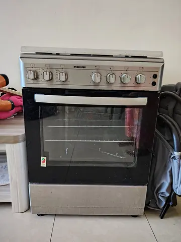 NIKAI Gas Oven with 4 Burners