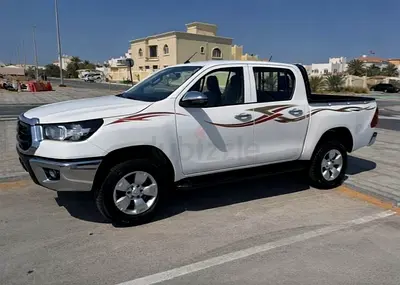 Hilux 4x4 Diesel – Full Option for Sale