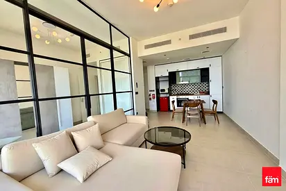 High Floor | Bright Living Space | Modern