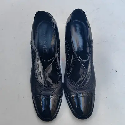 Chanel Stylish Black oxfords Shoes - featuring a combination of quilted leather and patent leather