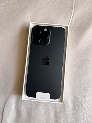 iPhone 15 pro max 1 tb new