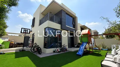 Park Backing | Large Plot | True End Unit