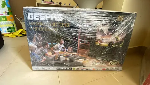Geepas 32-inch LED TV. Light used