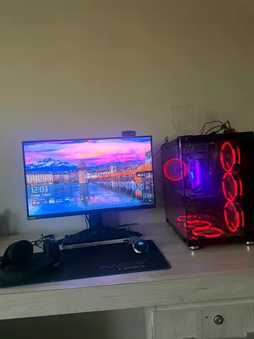 Gaming pc, 3070ti Nz ryzen 5800x 8 core, LG UltraGear 27
• 2560×1440 (QHD)