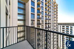 Corner Unit I Vacant I High Floor | 2 Bed