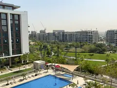 Park &amp; Pool View | Mid Floor | Spacious &amp; Bright
