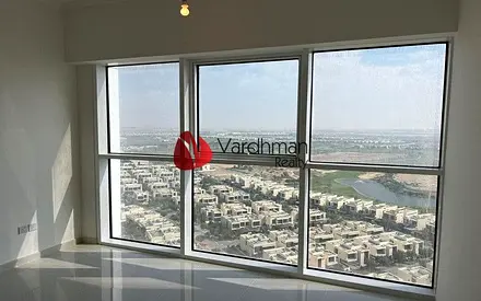 SPACIOUS | GOLF VIEW | READY TO MOVE IN