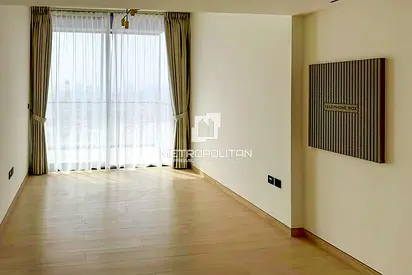 Full Skyline View | Ready to Move In | Middle Unit