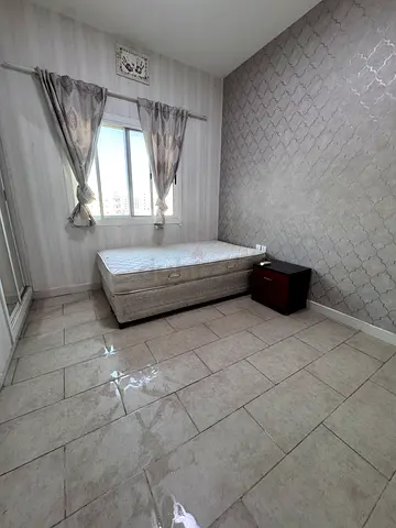 Room for rent in Al warqa 2700