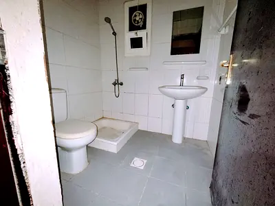 Spacious Studio with separate kitchen for Family in muwaileh with central AC, 4 cheques payment