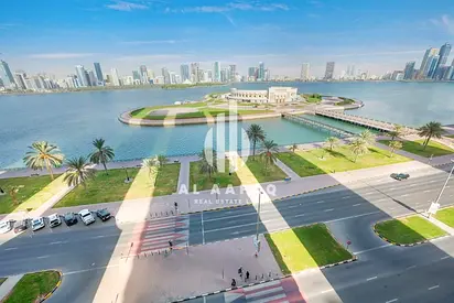Spacious 3BHK| Master Bedroom | Maids Room | Sea View
