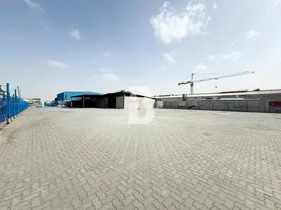 Open Yard &amp; Shed | Prime Location