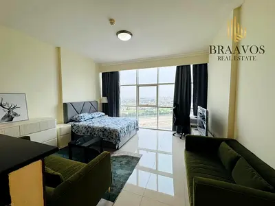 FURNISHED | BRIGHT | BIG STUDIO