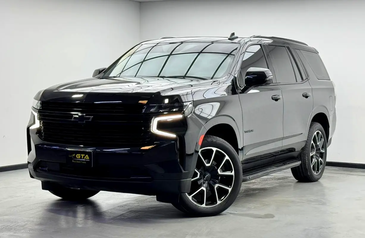 Chevrolet Tahoe 2023 — photo 1 of 18