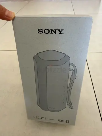 Im selling my Sony SRS-XE200 portable Bluetooth speaker — original boxed unit