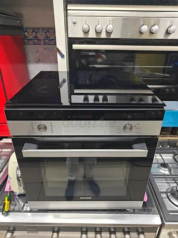 Siemens built in oven cooktop set