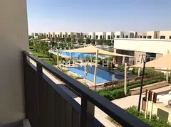Modern 3BR + Maid Villa | Pool Access