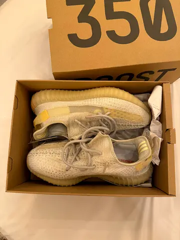 Adidas Yeezy 350 V2