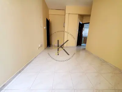 Low Price 1bhk||With Balcony||At Prime Location||