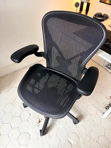 Herman Miller Aeron Classic Chair PostureFit Fully Loaded Size C