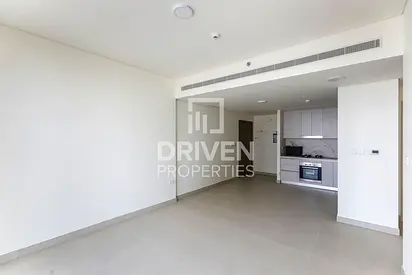 Beachfront Luxury | Brand New | Ready to Move in