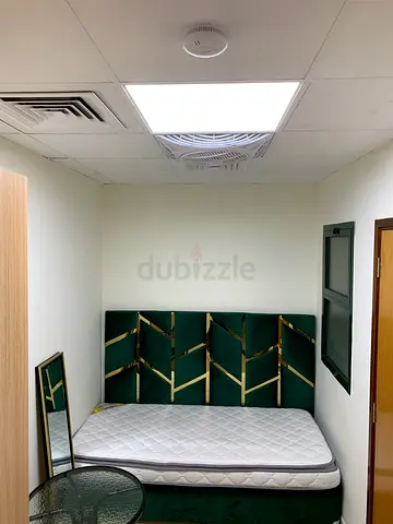 Room with attached washroom - Sharjah - Available Apr 26 whats app+971566995105