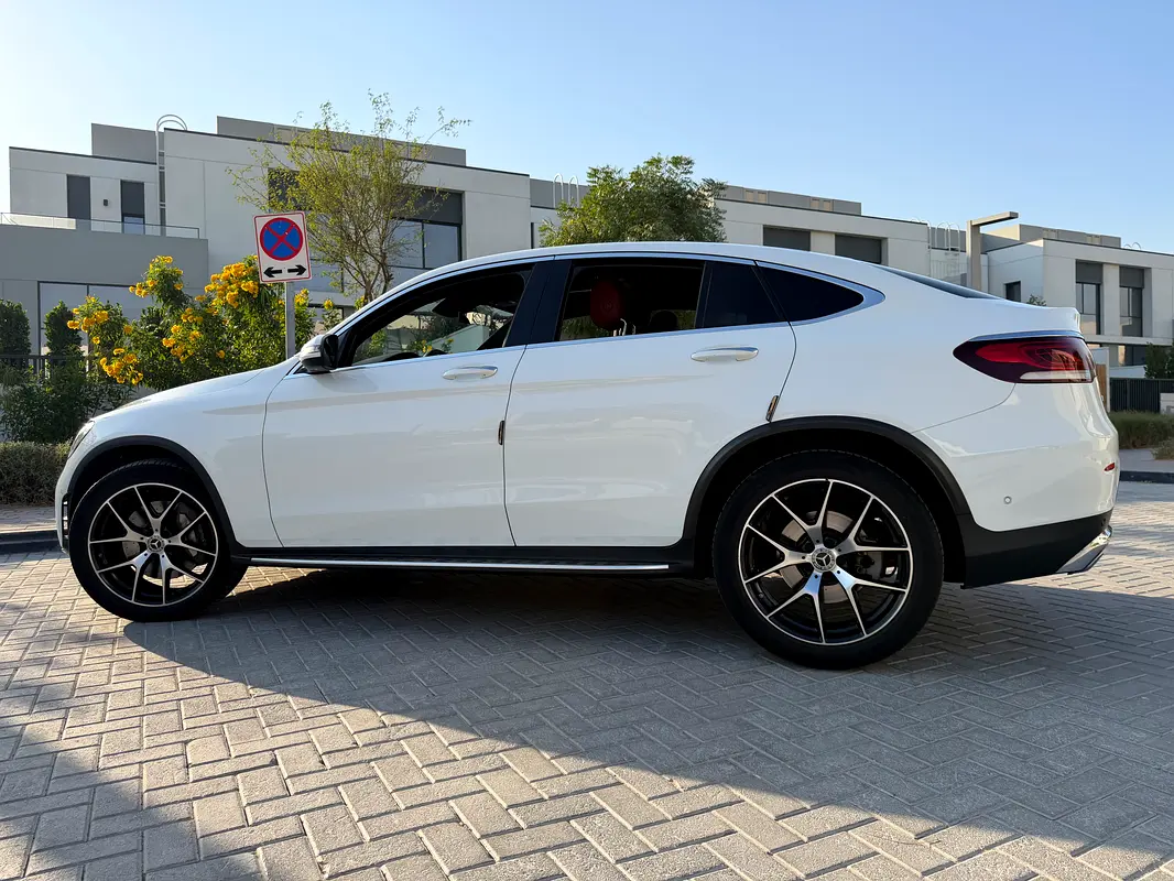 Mercedes-Benz GLC Coupe 2021 — photo 1 of 14