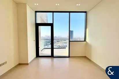 Exclusive |Private Pool |Marina Skyline View