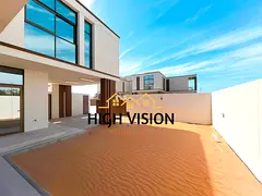 Landscaped l Maids +Laundry Room |Flexible Payment