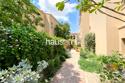 Vacant on Transfer | Bella Casa | Landscaped