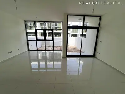 Spacious 3-Bedroom Townhouse with Maid in Janusia, Damac Hills 2 – Middle Unit