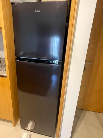 Selling my Midea 2-Door Refrigerator - normal Used