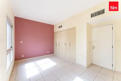 Vacant|Renovation Opportunity|Mint Condition