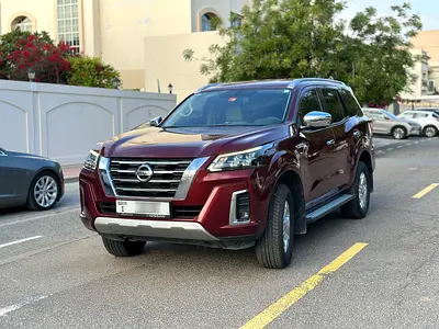 2021 Nissan Xterra Titanium | Maroon | Titanium Trim | Excellent Condition