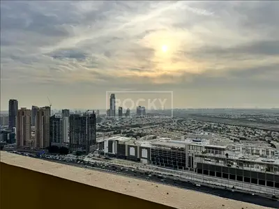 2 Parking Spot | Upgraded | Ready to Move