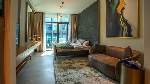 Pay 12 Cheques | Pool View | Furnished
