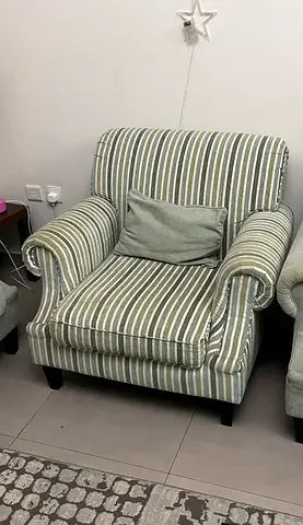 Light green 3-piece sofa set (3-seater, 2-seater  armchair) - good condition
