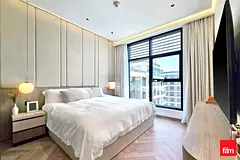 Upgraded | Park View | Furnished | Vacant