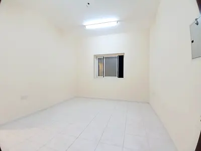 No deposit cash 1bhk near to bus station and park