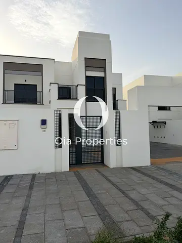 Fay Al Reeman 2 | Modern 4BR Villa | Single Row | Ready!
