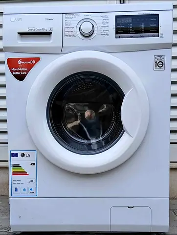 LG washing machine 8kg
